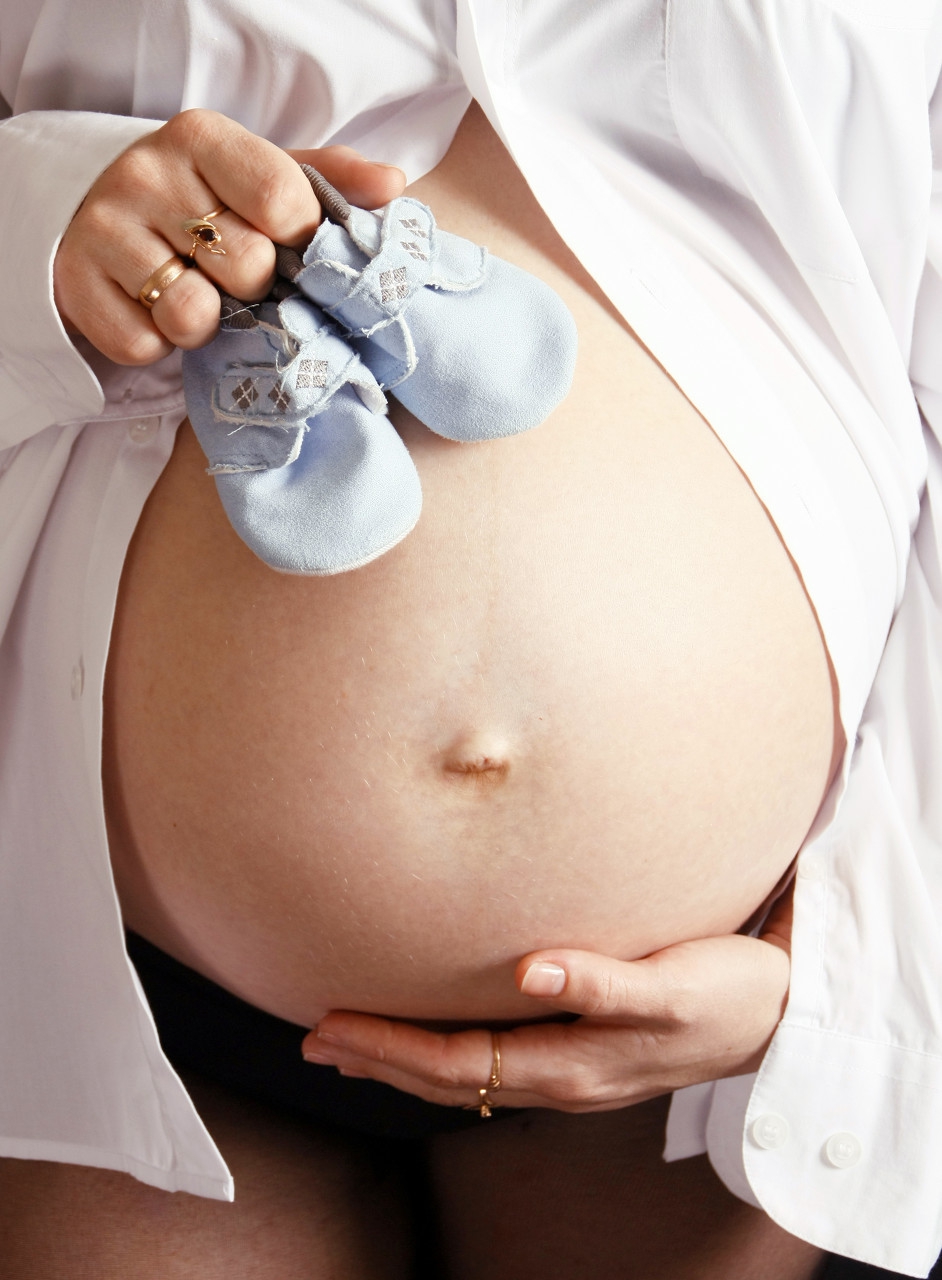 怀双胞胎的孕妈妈要备什么东西,怀双胎的孕妈要如何营养