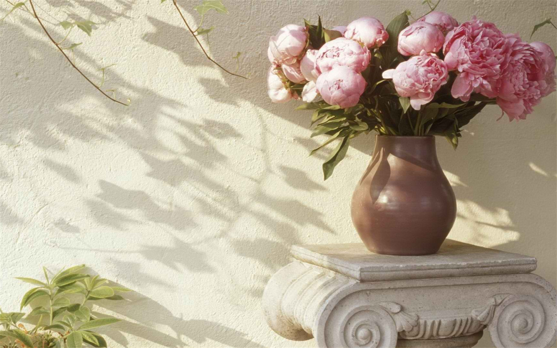 意外怀孕了不知道该不该要生下来,意外怀孕了三胎到底要不要生下来