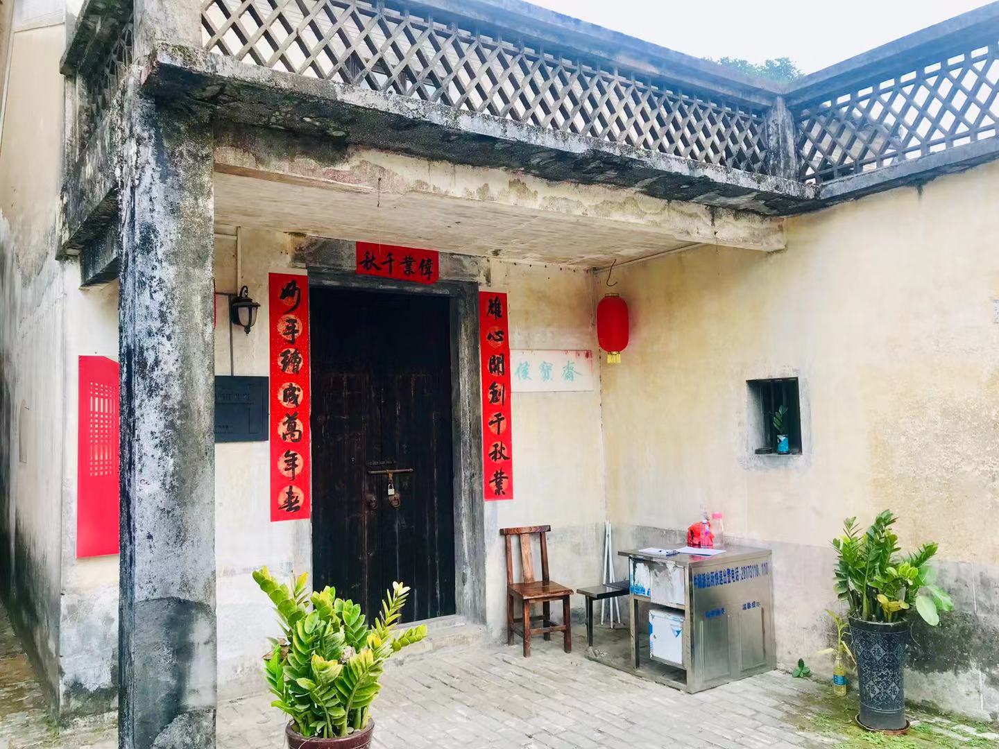 深圳观澜版画村的位置,观澜版画村还是版画基地