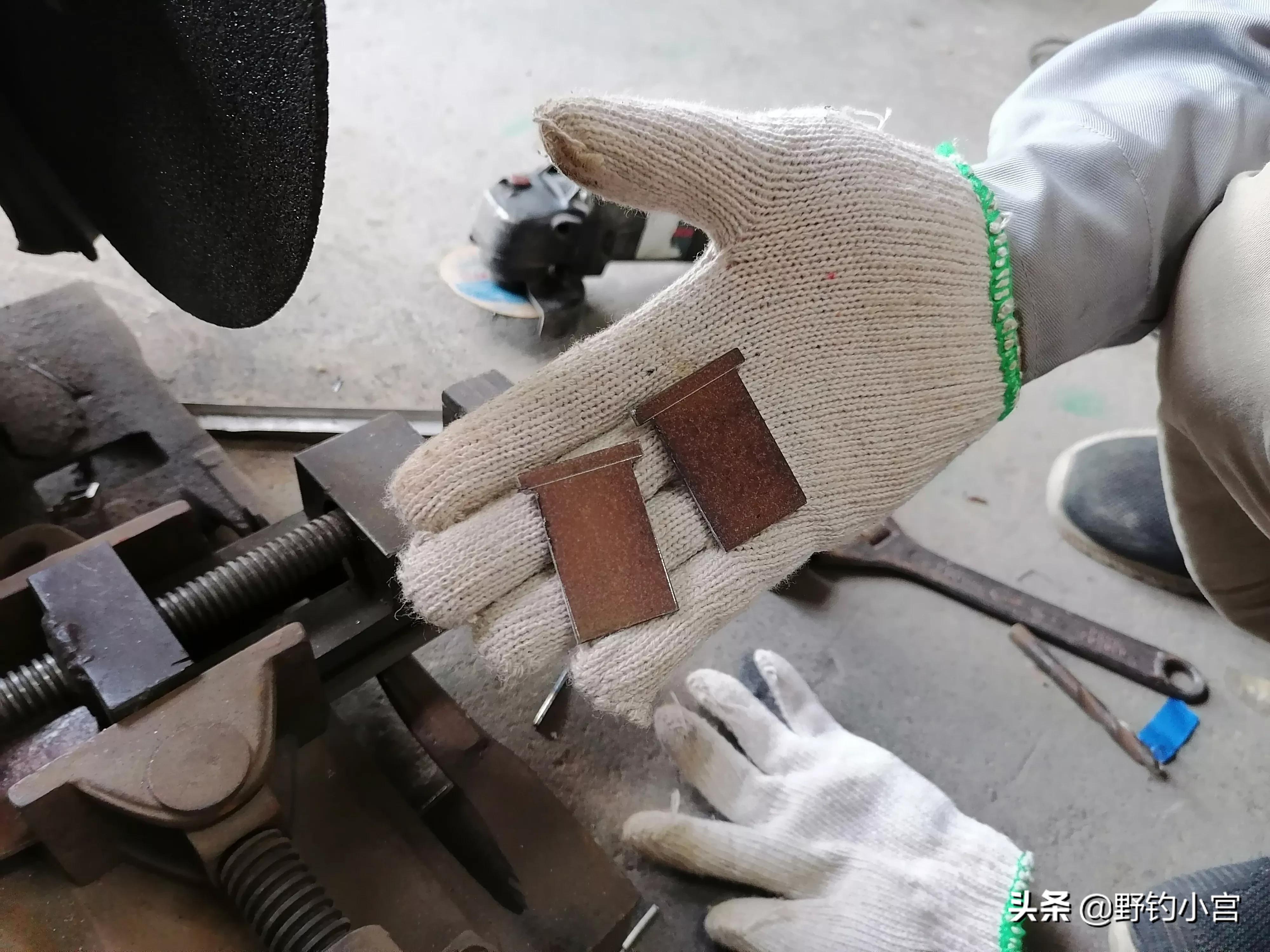 钓友自己设计的钓箱,别人自己制作钓鱼钓箱