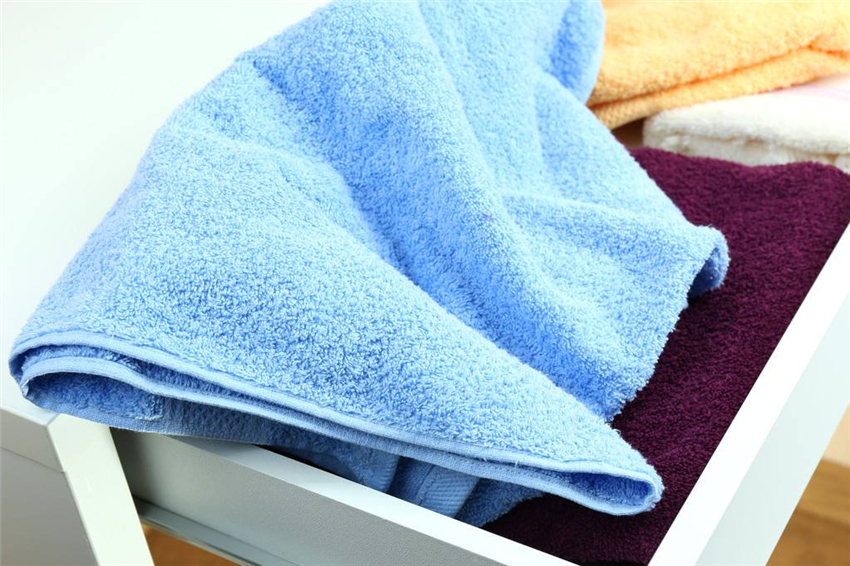 抽屉总是乱七八糟怎么收拾,抽屉下杂乱的东西怎么收纳