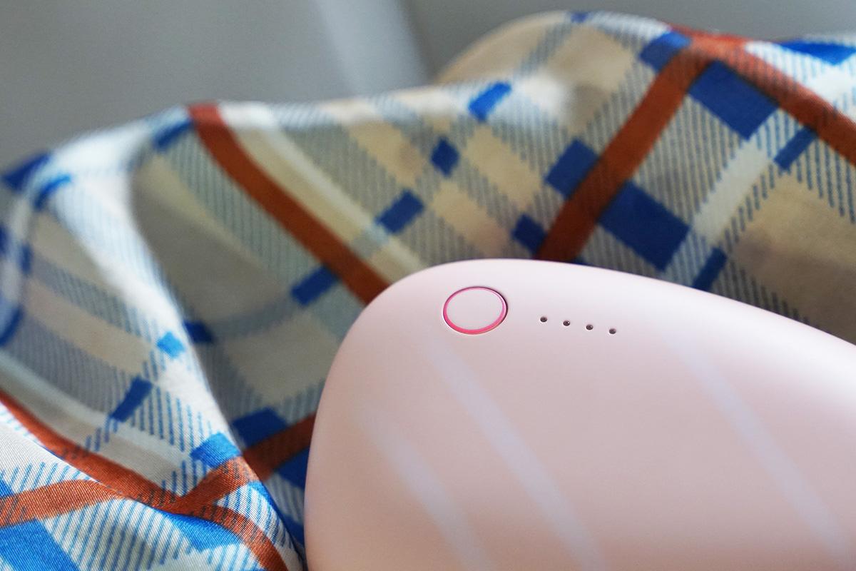 既能充电又能暖手的暖宝宝,既能暖手又能充电的充电宝