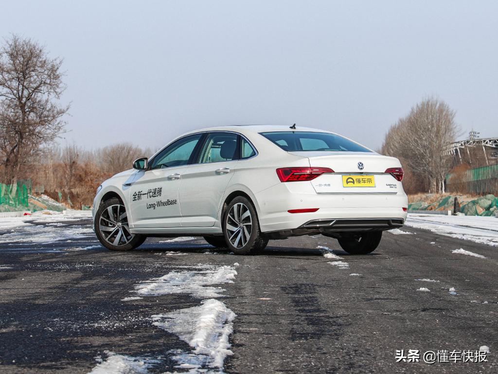 速腾豪华版和卓越的区别,速腾的豪华感