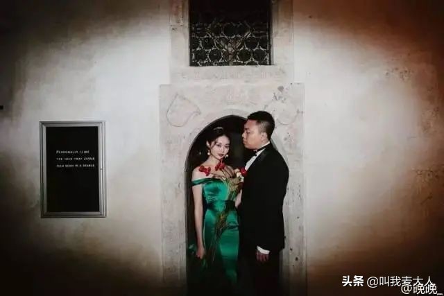 从网红到豪门阔太太的章泽天,从网红到商业女强人