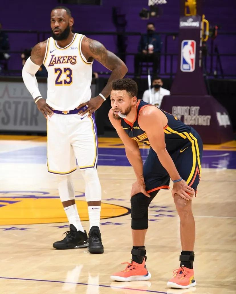 詹皇39分骑士遭47秒逆转,库里谈詹姆斯56分战胜勇士