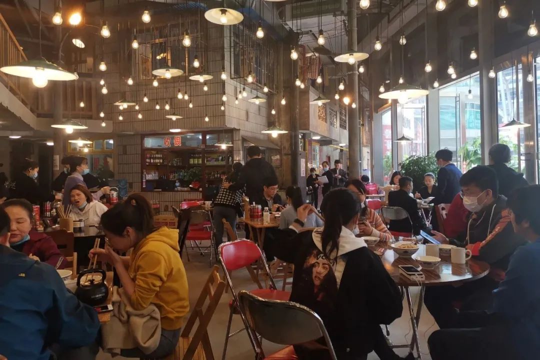 当代年轻人消费观摩托车,当代年轻人的消费观你中招了吗