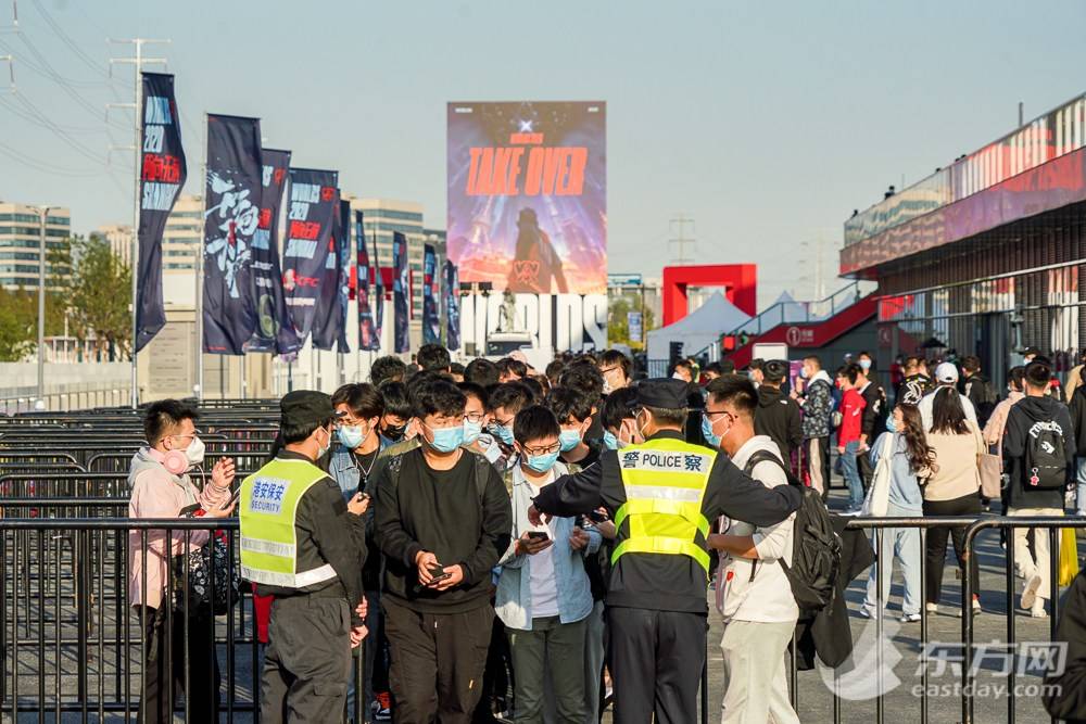 s10总决赛演播室,s10五星对决