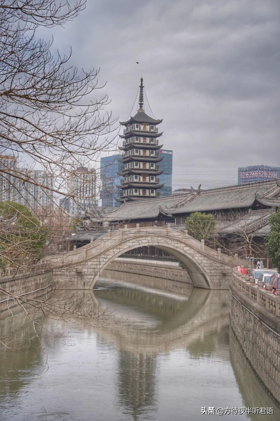 上海真如寺碑廊,上海真如寺塔内