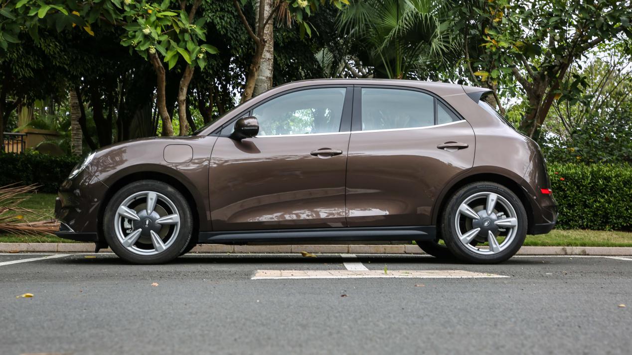 23款欧拉好猫顶配豪华版试驾,欧拉好猫经济实惠首选车型