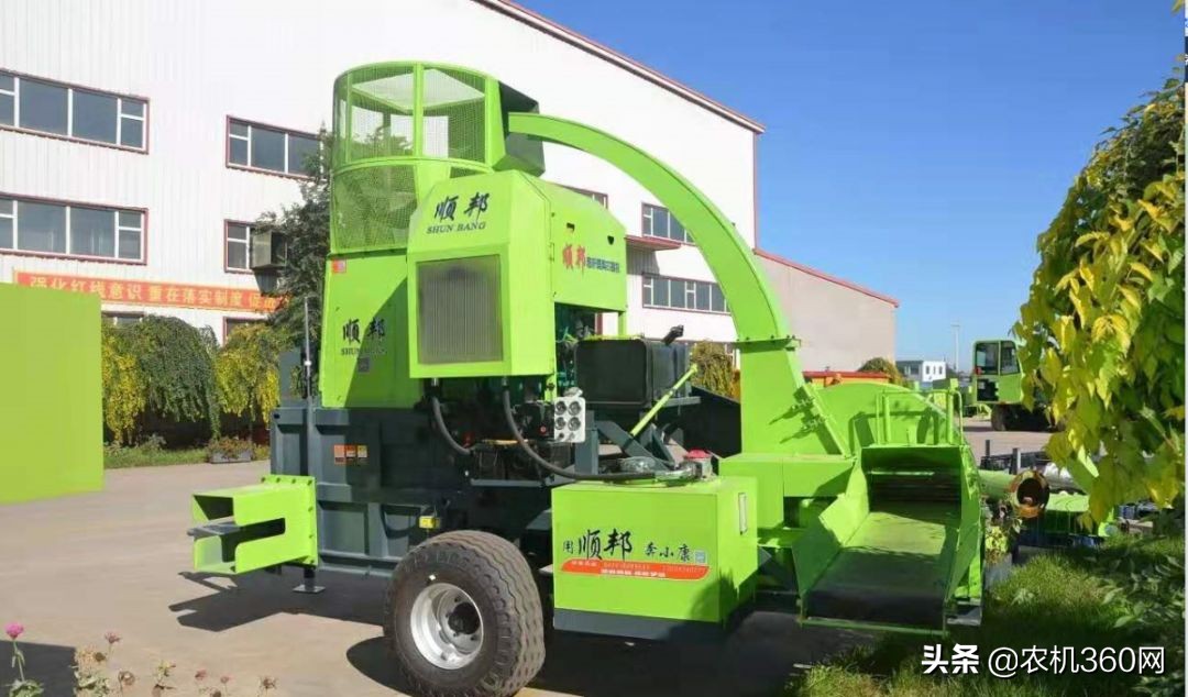 最先进的秸秆打捆机视频,最先进的柴草打捆机