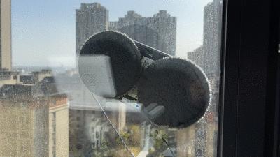 2000元的擦窗机器人,扫地机器人是智商税吗