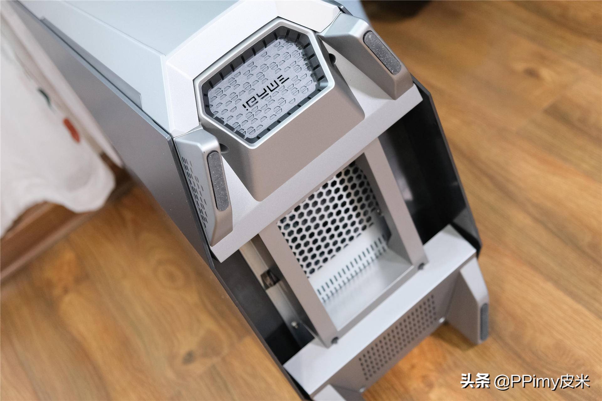 练习时长2年半整机圈迎来新练习生:七彩虹iGameSigmaM500详测