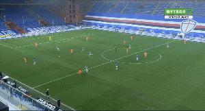 各大媒体夸c罗,全网都在模仿c罗