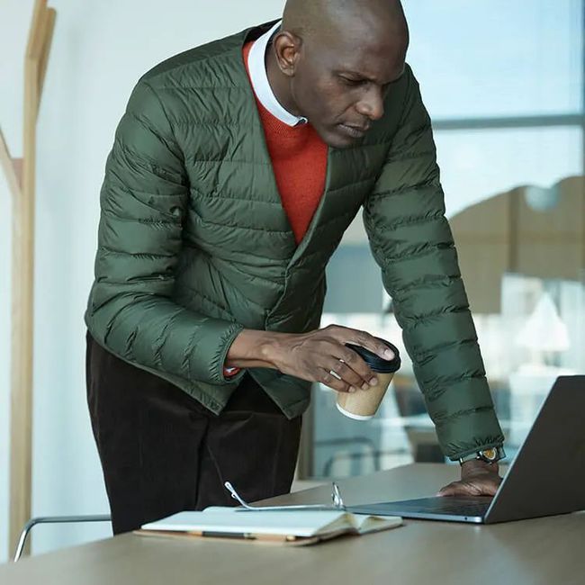 别再穿烂大街的小白鞋了,别再穿烂大街的秋裤