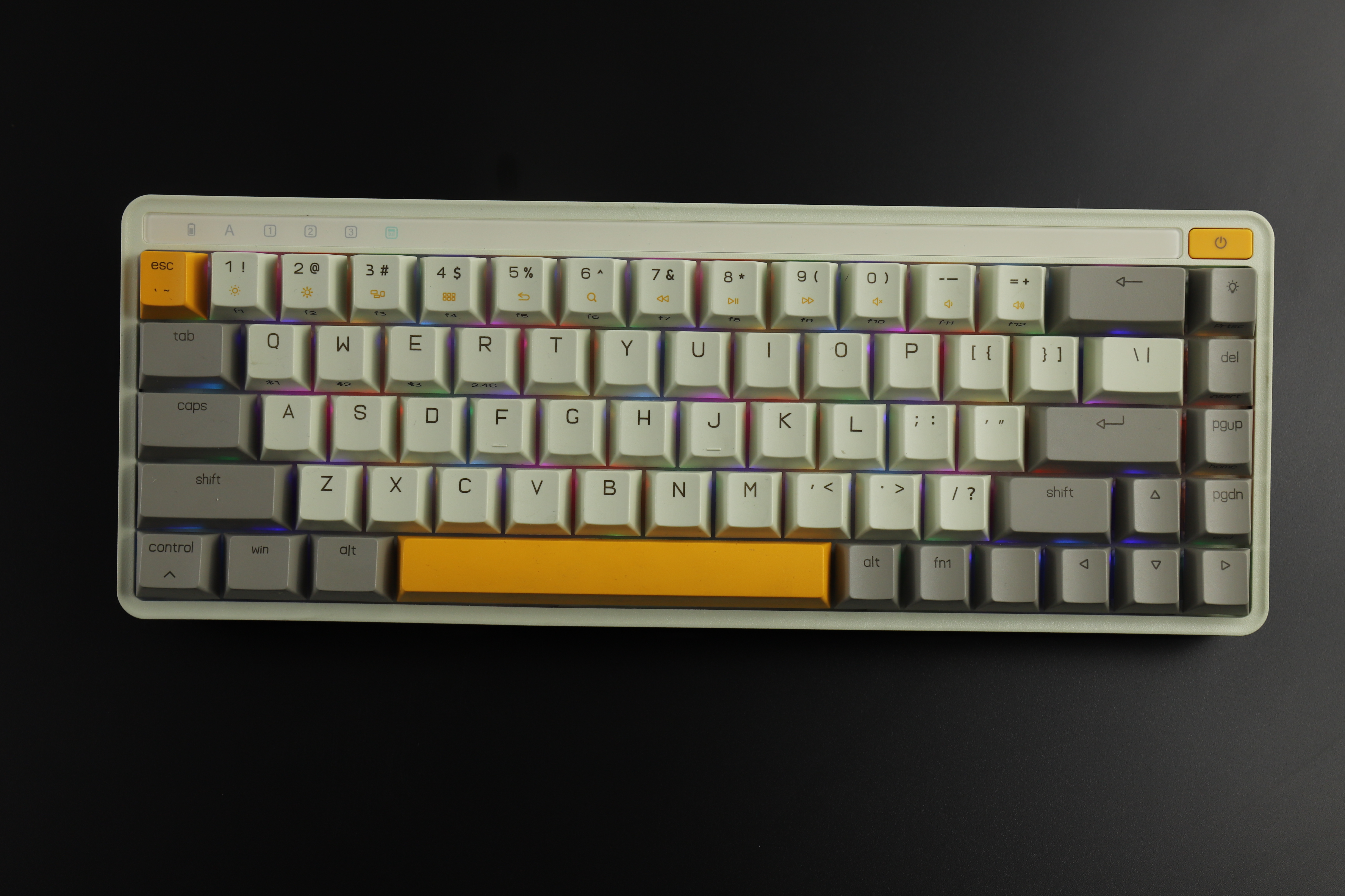 米物art三模机械键盘体验,米物art68键盘