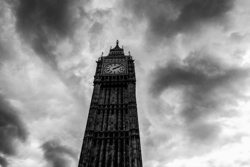 故事连杀案,故事讲解妻女被杀20年才知真相