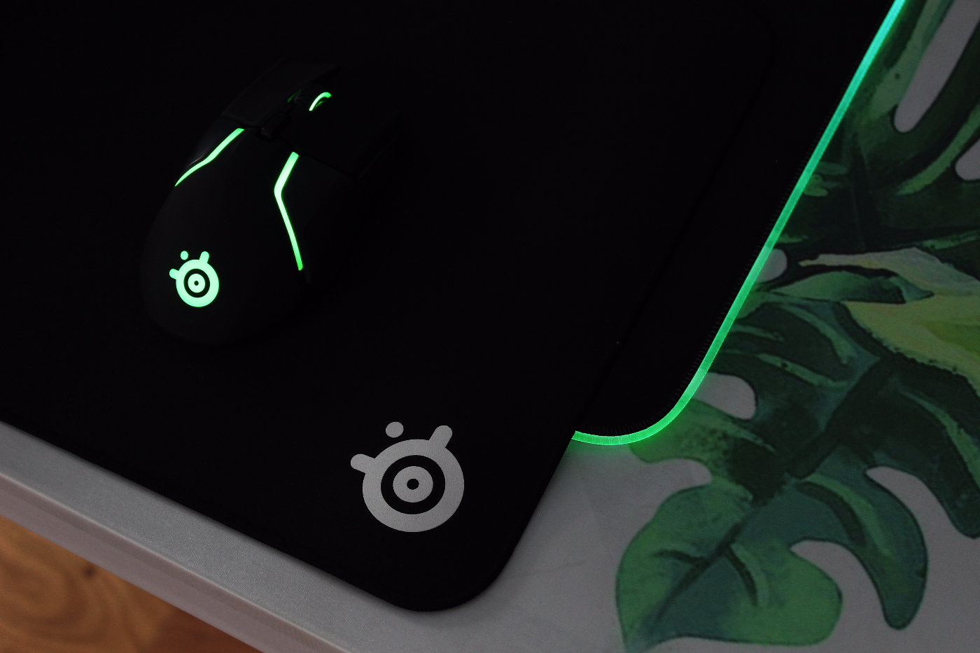 steelseries赛睿qck鼠标垫,xraypad和赛睿qck鼠标垫哪个好用