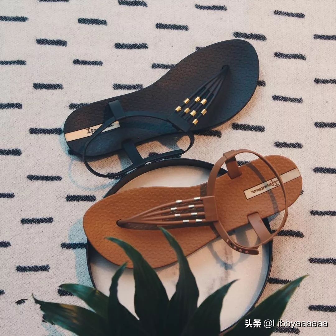 好物分享宝宝学步凉鞋,入手一双又软又舒服的凉鞋