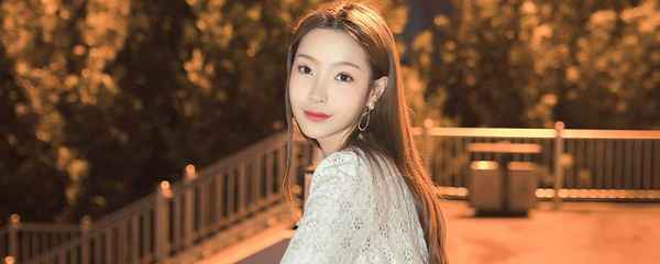 正确的用洗面奶洗脸方式步骤,自己用洗面奶洗脸的正确方法