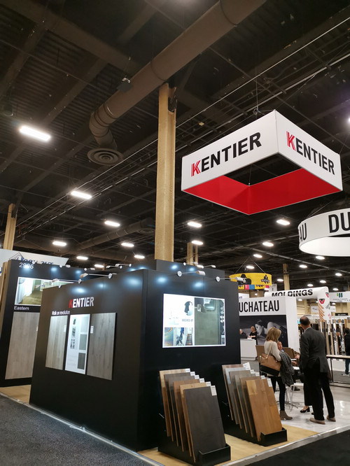 周报中国地板“走出去”为国争光柏尔、世友专列温暖起航