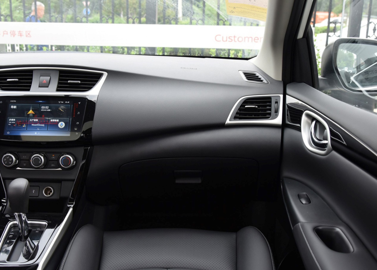 日产轩逸经典有哪几款配色,日产轩逸现在的经典款