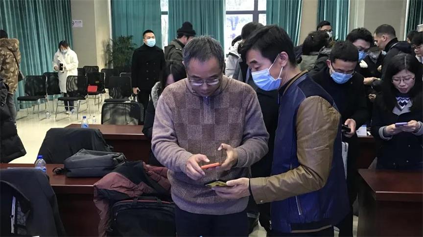 环球荟数字经济产业加速器大赛科技创新与人工智能专题路演成功