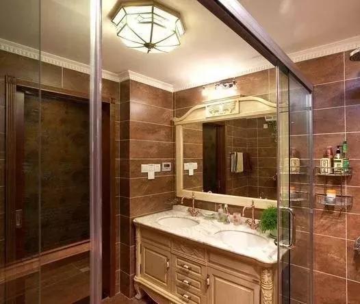 四个卫生间燃气热水器怎么选,卫生间热水器哪种比较好