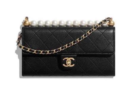 小方包香奈儿图案,香奈儿珍珠链条盒子小方包