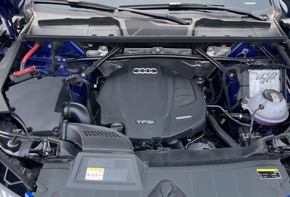 豪华中型suvq5l技术型,豪华款的suv奥迪q5落地价