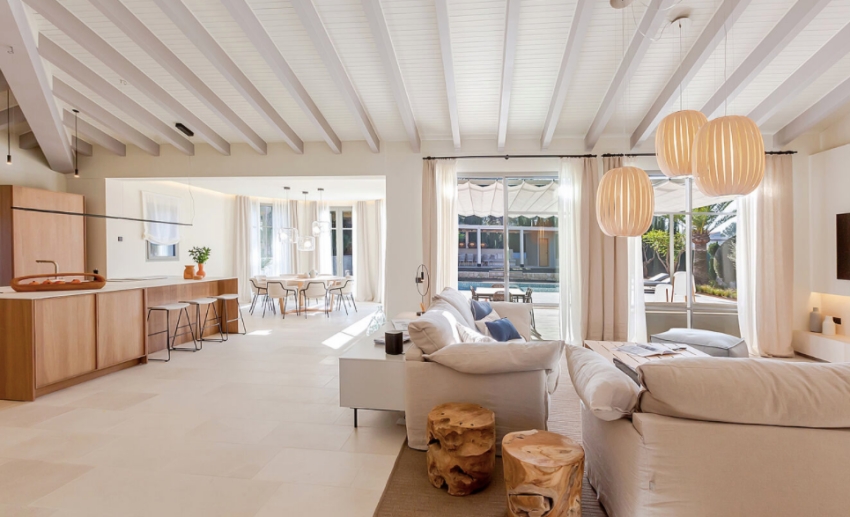 全屋吊顶做平,吊顶有横梁影响层高怎么处理