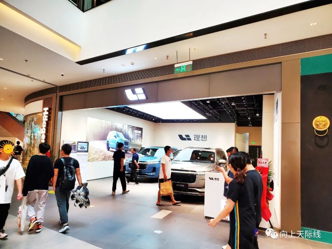 科沃斯长沙荟聚体验中心,长沙荟聚亚马逊自助餐怎么样