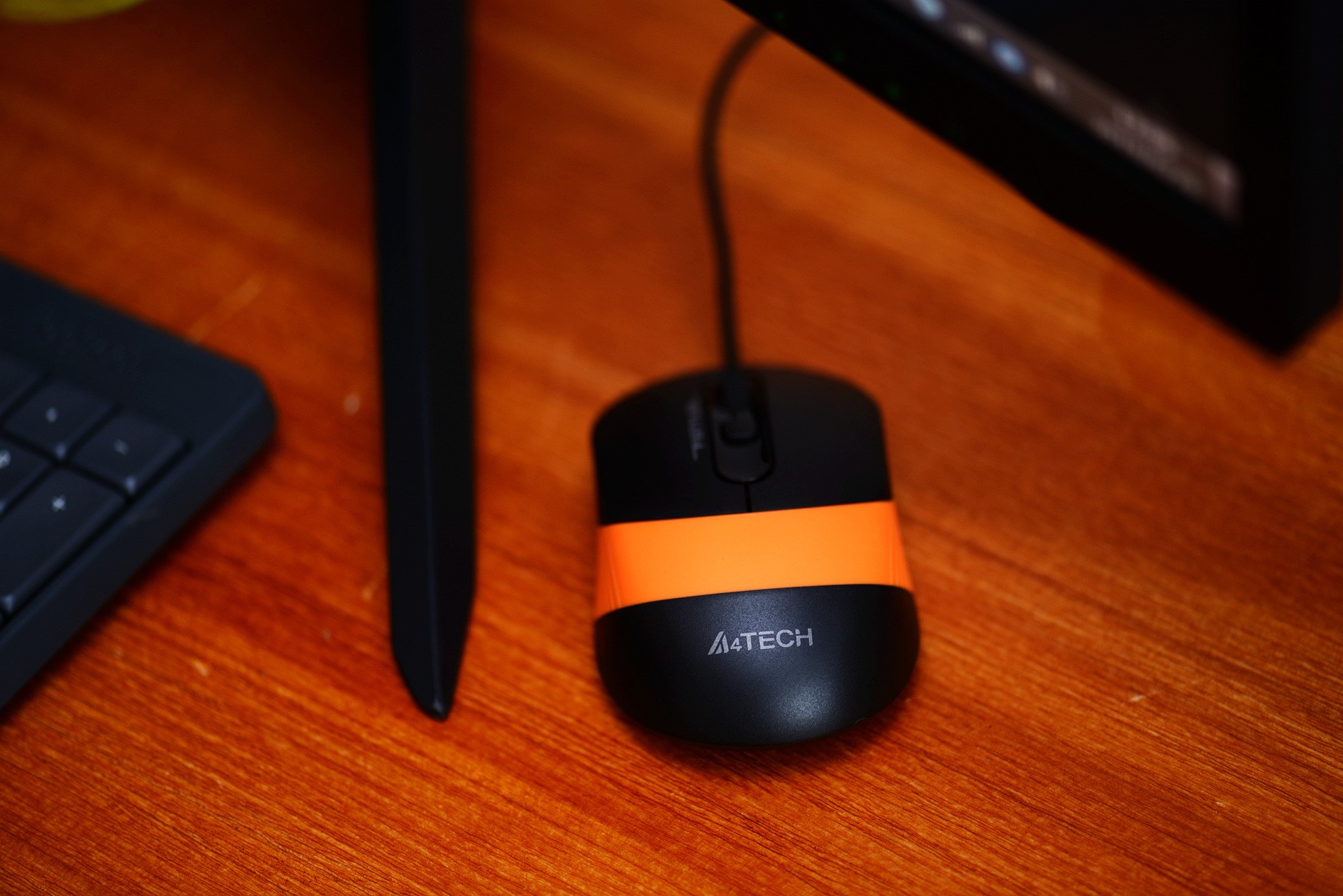 双飞燕fm10省电模式,双飞燕fm10鼠标拆解