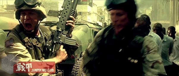 美国黑鹰战机坠落视频,黑鹰坠落最震撼视频