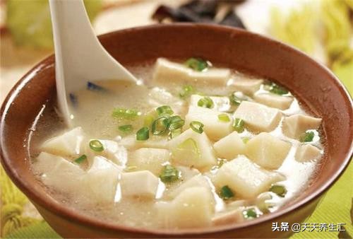 女性经常上火喝什么茶比较好,什么食物降火不容易上火