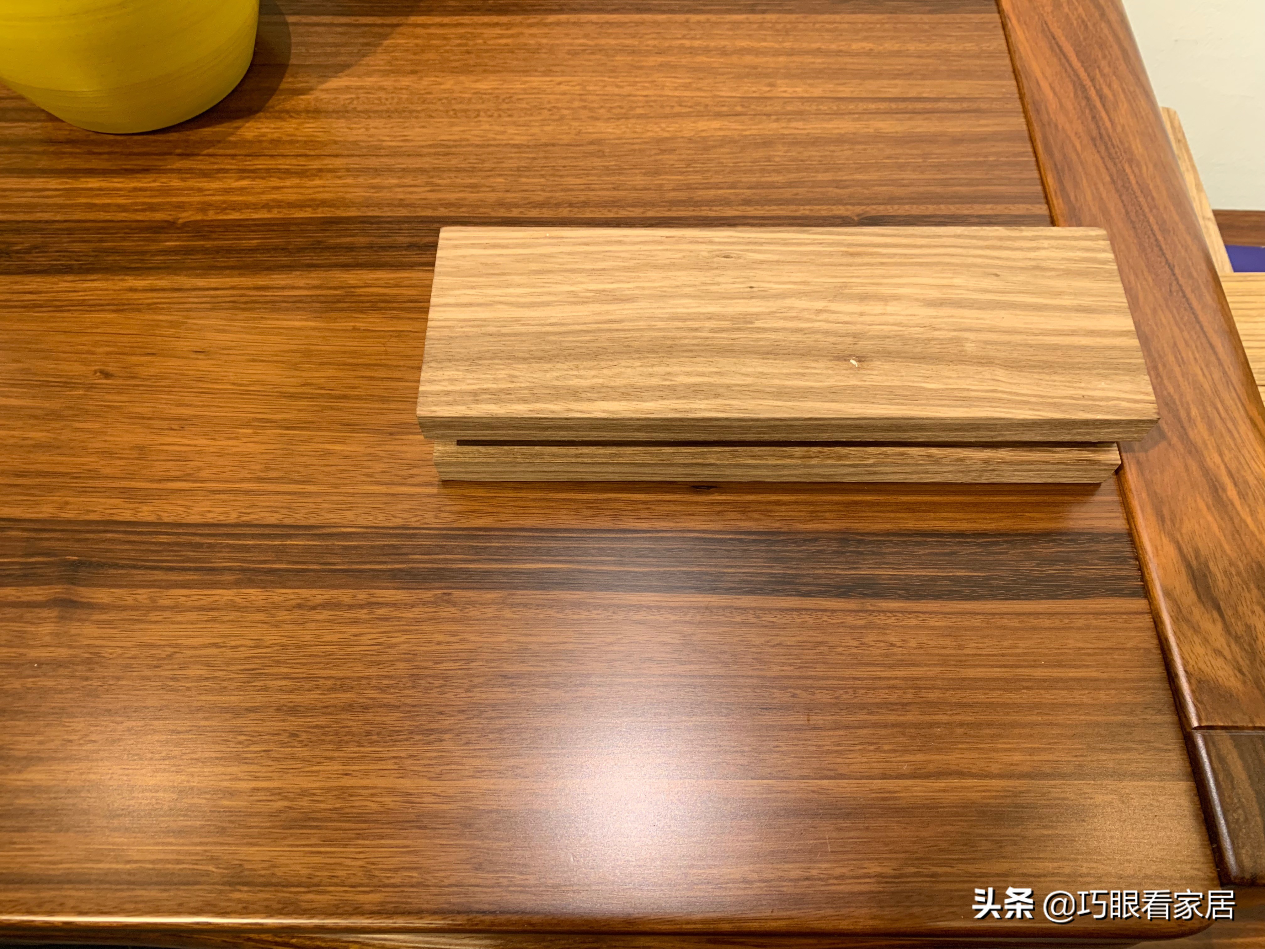 【巧眼看家居】缘木居实体店家具测评