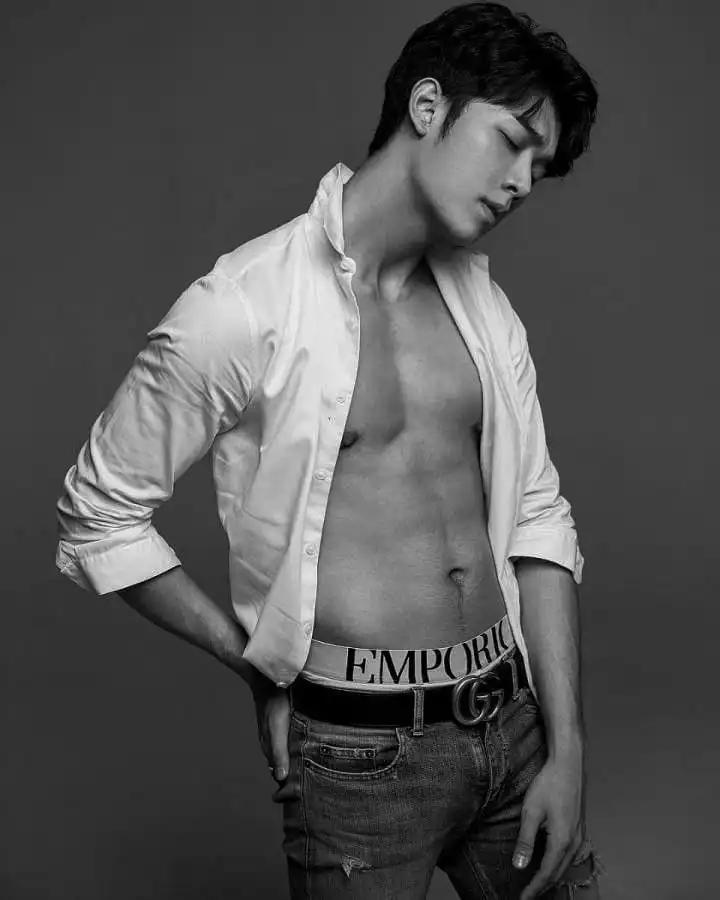 帅的不像话的泰国男明星,很娇的泰国男明星