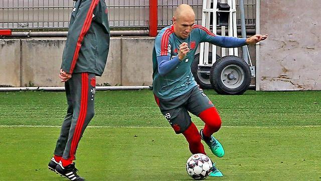 从奔驰女车主之怒另眼看足坛买人怎么才能不被坑！