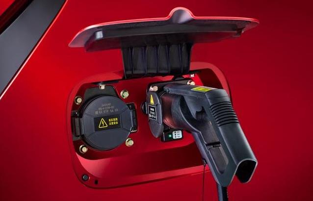 智慧驾驶3.0,新能源车奇瑞小蚂蚁自动泊车