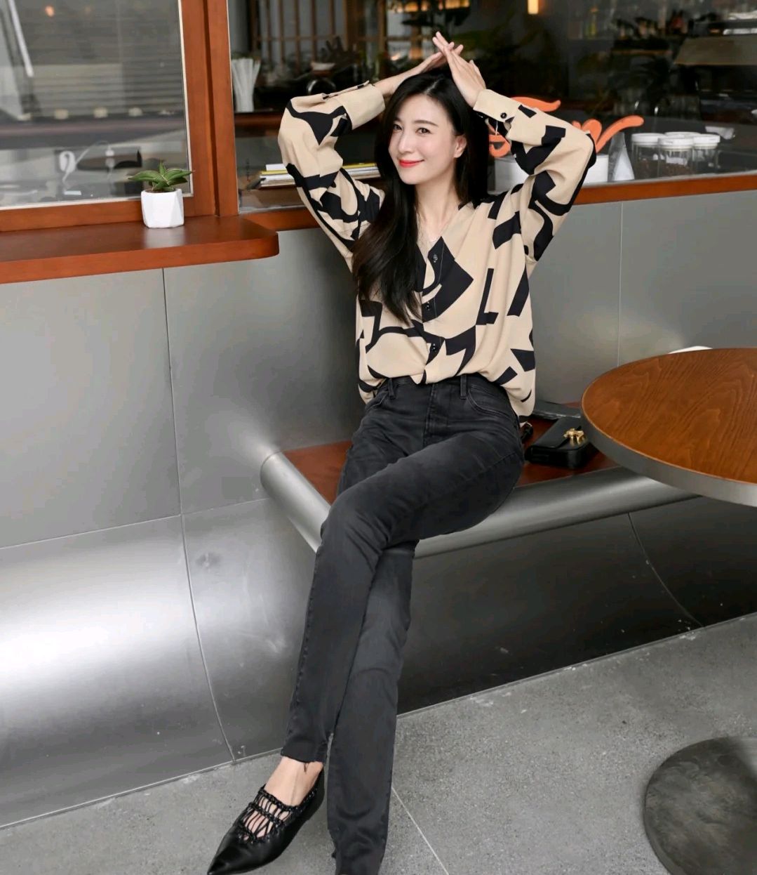 秋装新款搭配教你怎么穿搭才迷人,秋装基础款高级感穿搭