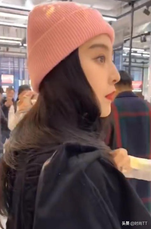 范冰冰日本造型,范冰冰出席活动时的穿搭