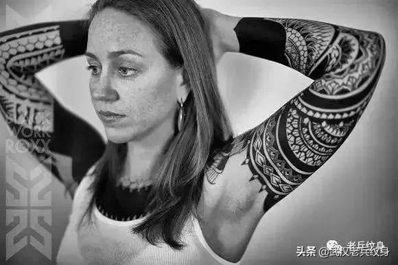 黑臂风格纹身,让人惊叹的纹身