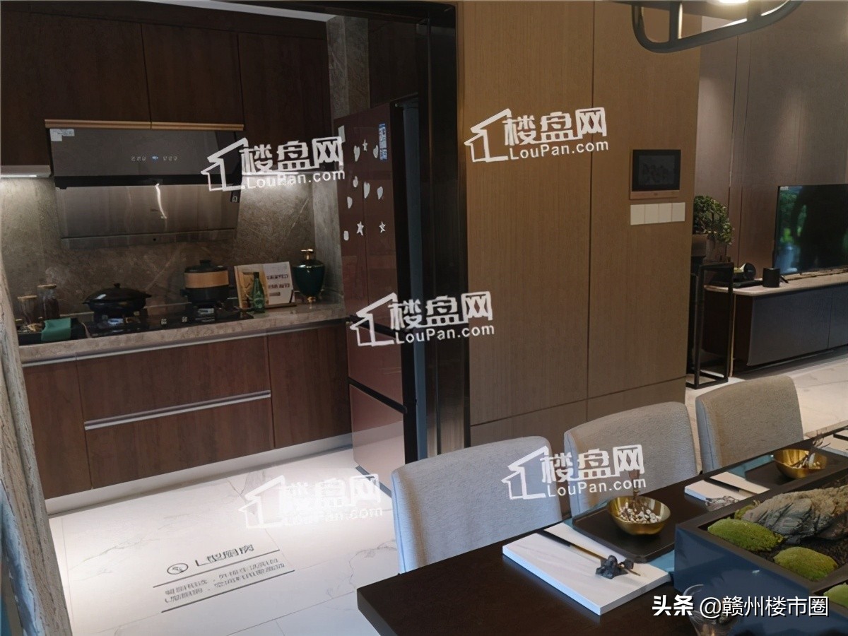 美的君兰半岛多少钱一平方,美的君兰半岛商业综合体