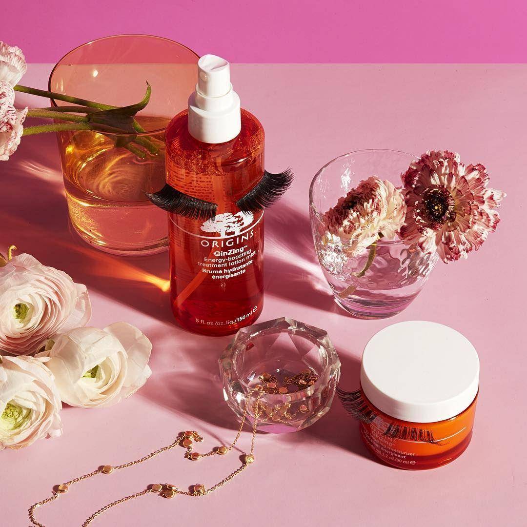 有句话说得好:美不美看脸,老不老看眼