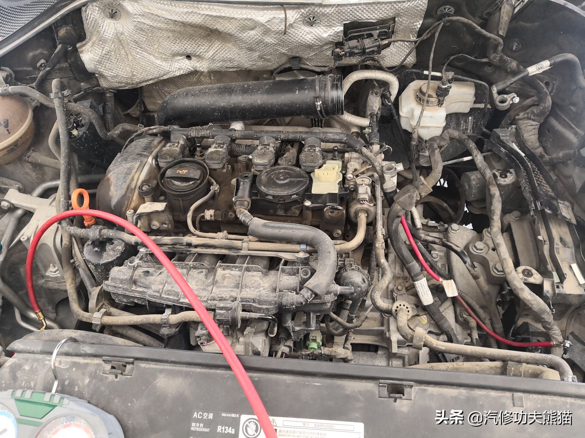 2017款途观丝绸之路1.8t烧机油吗,途观2015款1.8t四驱豪华版烧机油