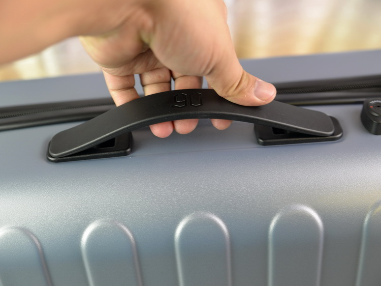 90分七道杠旅行箱体验：商旅两用，推拉更轻松