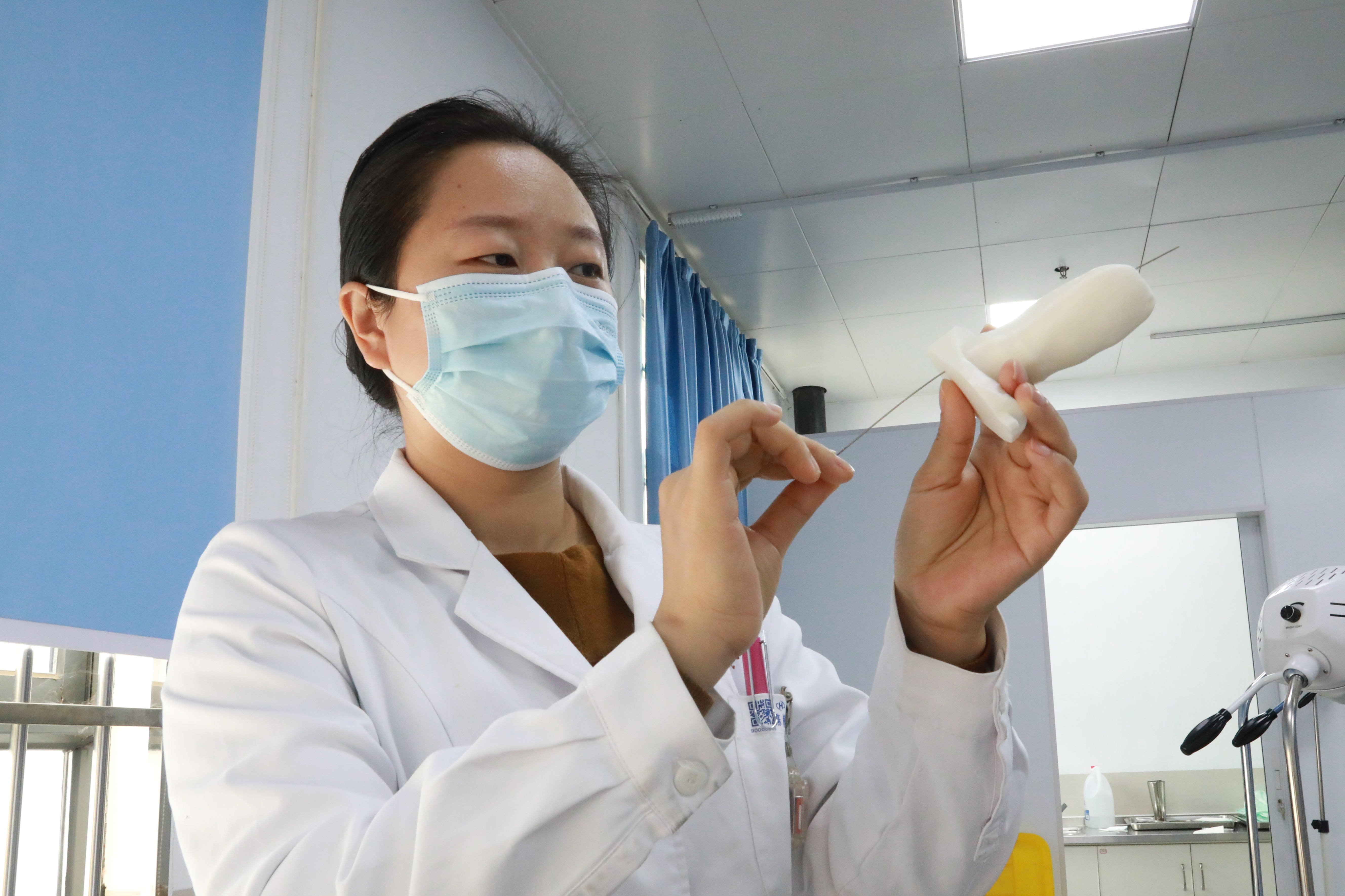 绝经一年多了又来月经诊断性刮宫,绝经一年以后又来月经是卵巢癌吗