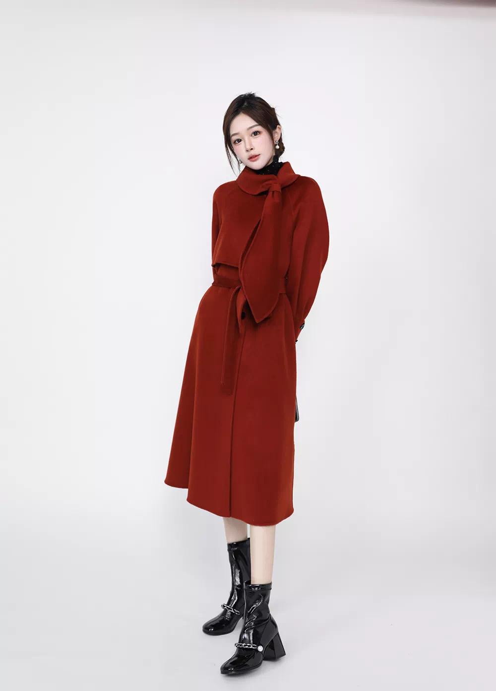 大衣如何穿搭更有气质图,大衣怎么穿搭既保暖又洋气