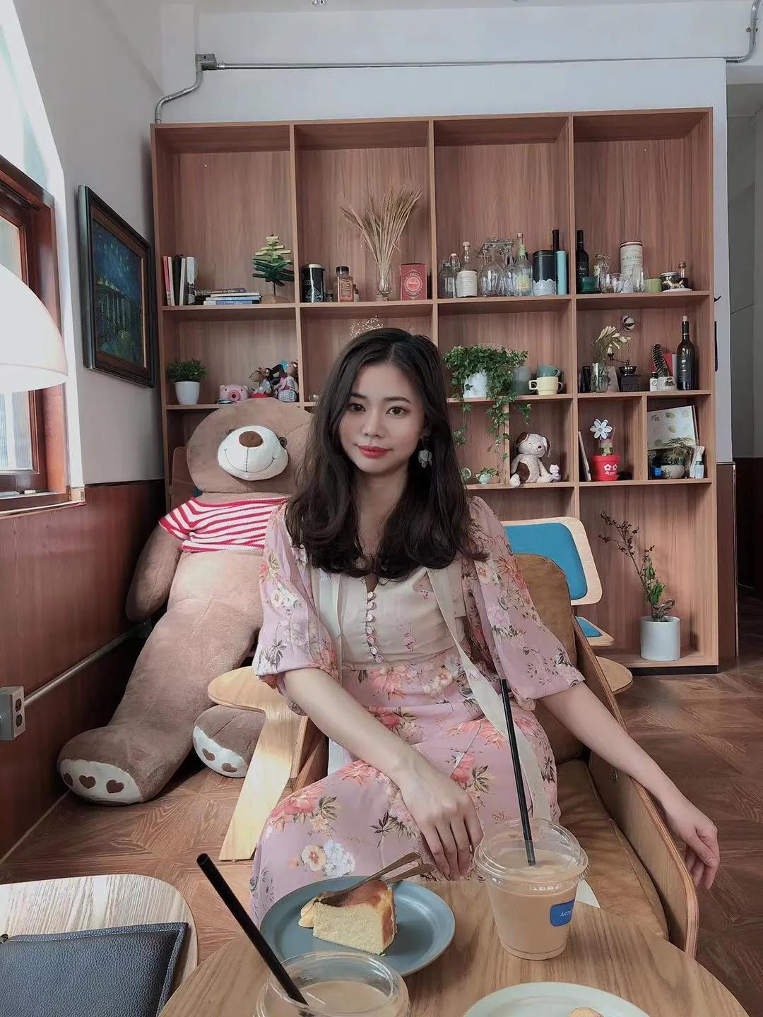 今年必入手的小裙子,比bm便宜的店铺