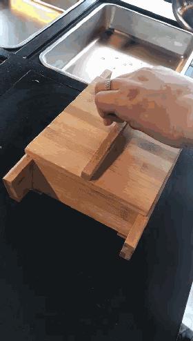 旺店盈利新“神器”，超赞制豆机，2分钟出1块嫩豆腐！