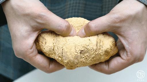 一*爆口**浆的咩咩包来了，今天也是努力营业的奈雪咩！